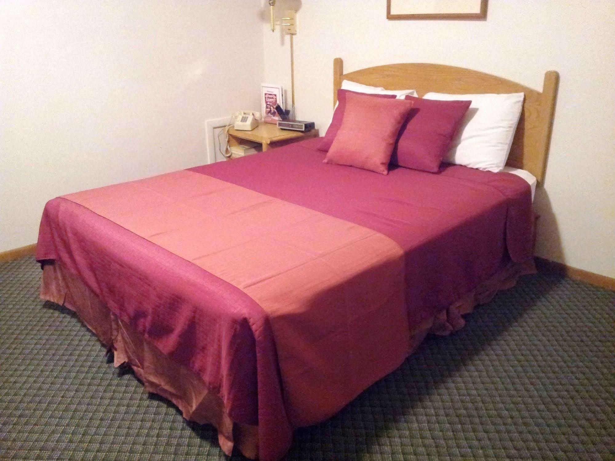 Red Carpet Motel - Knoxville Dış mekan fotoğraf